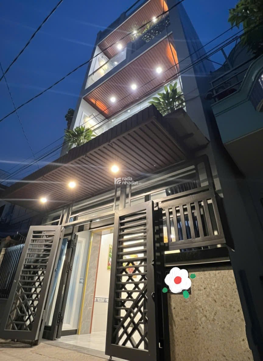 Siêu phẩm nhà đẹp ,3 Tầng-hoàn công đủ, HXH, khu VIP  PHẠM THẾ HIỂN P.5 -Q.8 .Bình Đông mới.