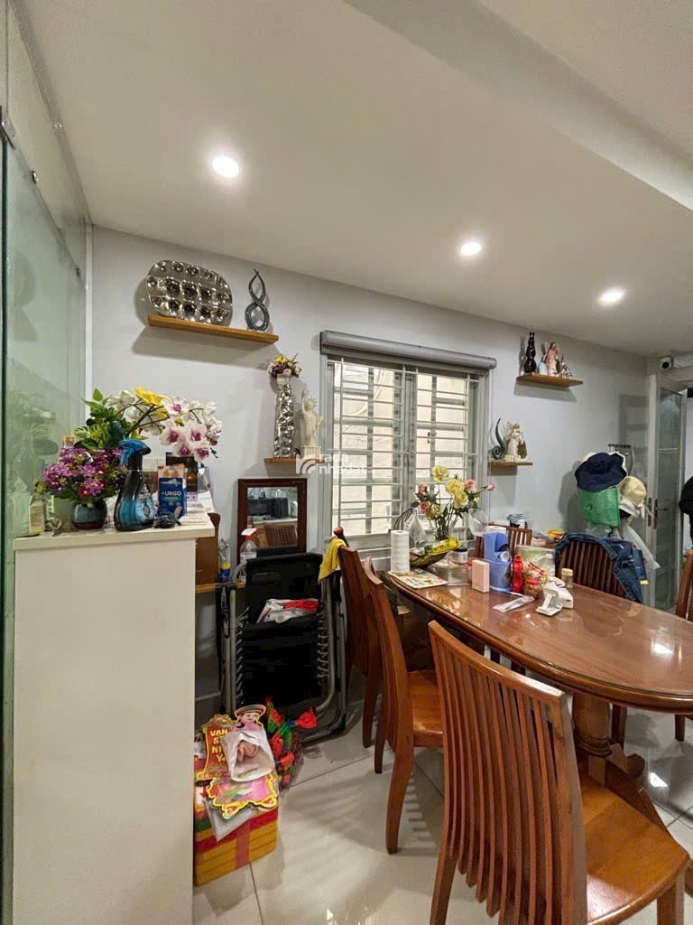 CHỦ BÁN GẤP NHÀ SƯ VẠN HẠNH Q10, giá 3,5 tỷ TL, HẺM OTO, SỔ HỒNG RIÊNG