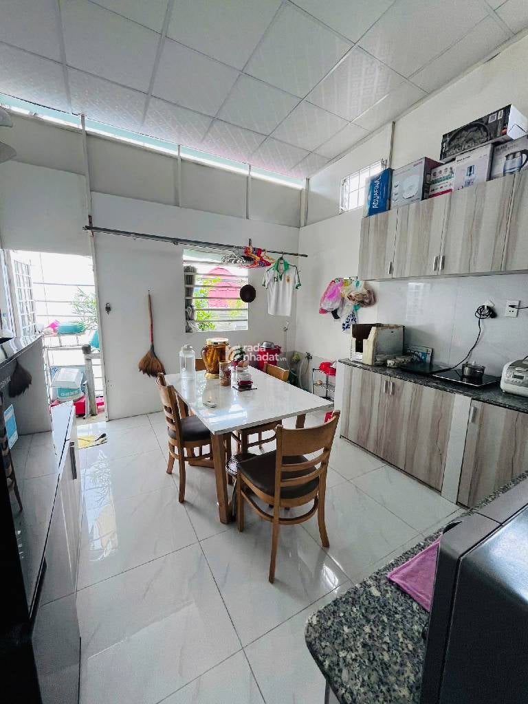 Nhà 4 Tầng, DTSD 56m2, Hẻm Xe Hơi Nguyễn Thị Tần P2 Q8, SHR, chỉ 3,98 Tỷ