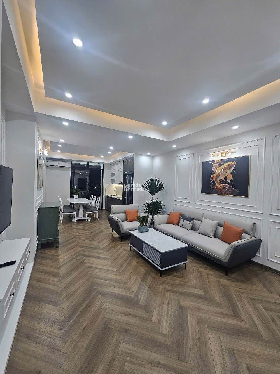 Tôi chính chủ bán căn hộ 3 ngủ 110m2 A10 Nam Trung Yên, full nội thất nhà mới đẹp, BC ĐN, giá 8 tỷ