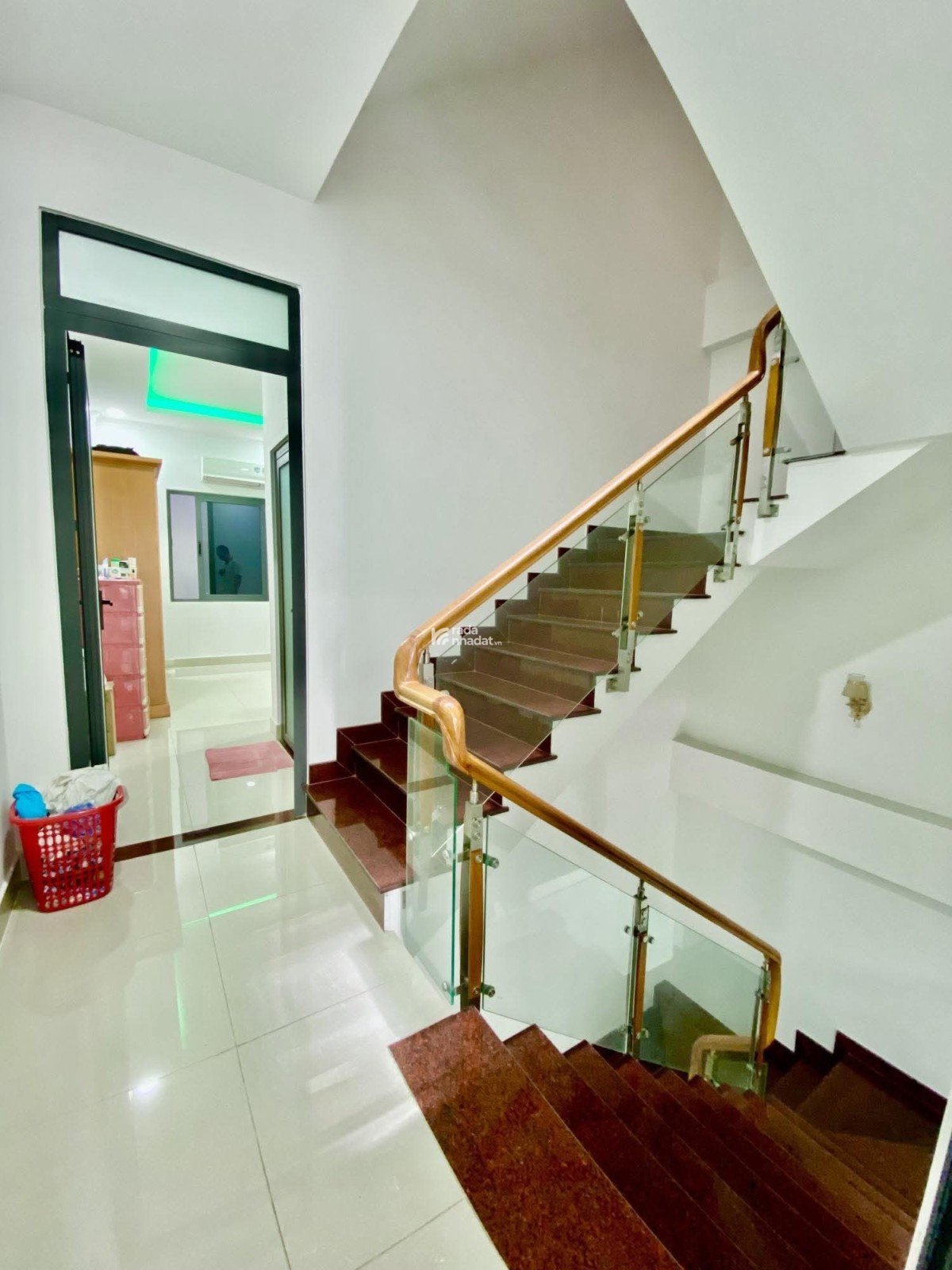 Nhà đẹp 5 Tầng bán gấp, hẻm ô tô, đường Vườn Lài, P. Phú Thọ Hòa, Tân Phú, chỉ 9.5 tỷ TL