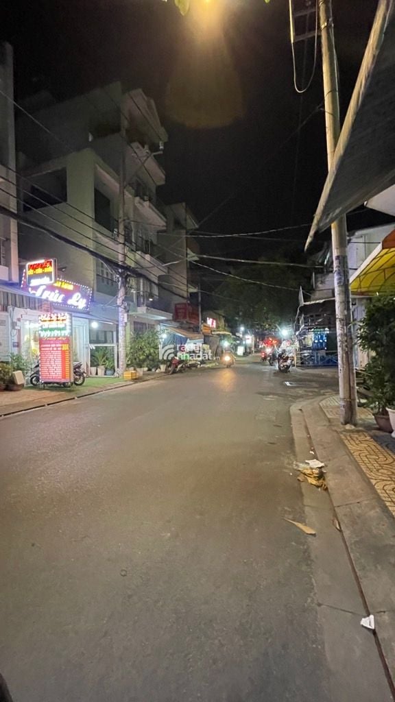 GẦN KCN TÂN BÌNH, HXH TÂY THẠNH, TÂN PHÚ, 41M2 TIỆN XÂY MỚI. GIẢM 550TR CHỈ 5T 