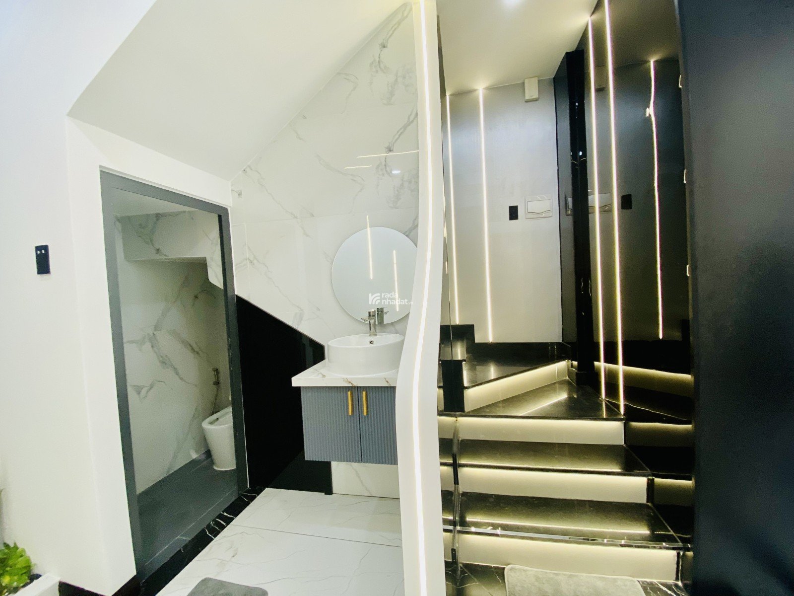 10m RA MẶT TIỀN QUANG TRUNG - NHÀ 5 TẦNG FULL NT - DTSD 150m2 - 7.99 TỶ