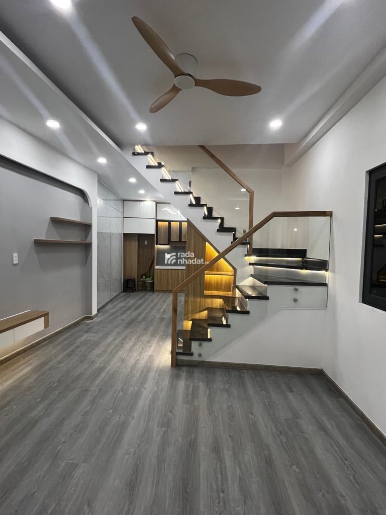 CHỈ CHỈNH HƠN 6TY - 39.5M2 - HOÀ HƯNG QUẬN 10