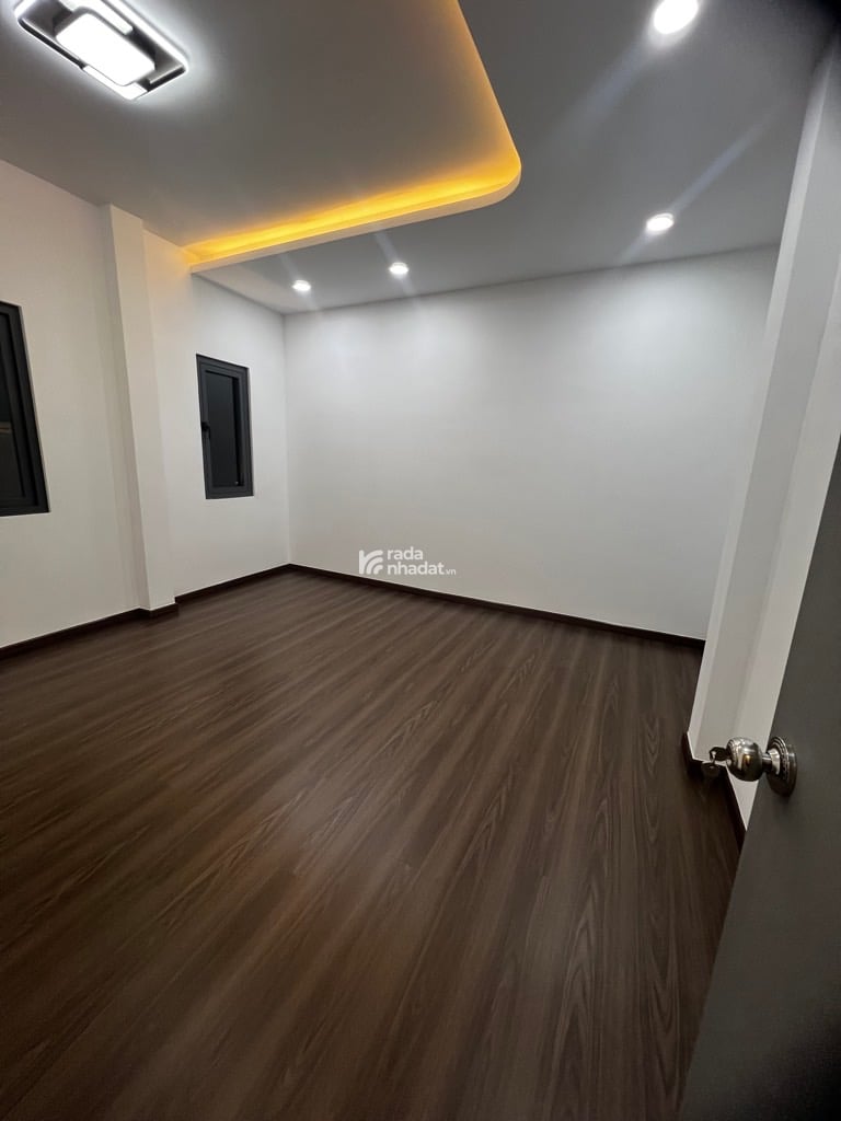 CHỈ CHỈNH HƠN 6TY - 39.5M2 - HOÀ HƯNG QUẬN 10
