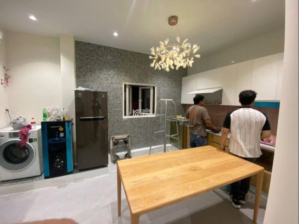 LÔ D CHUNG CƯ LẠC LONG QUÂN  P5, Q11 - 2,15 tỷ