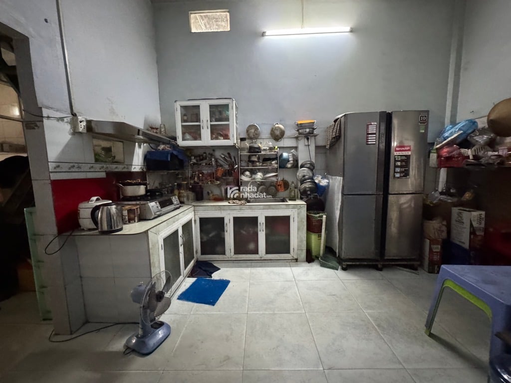 BÁN NHÀ MẶT TIỀN 210.7M2 GIÁ 10.5 TỶ 18 PHÒNG CHO THUÊ DÒNG TIỀN ỔN ĐỊNH SÁT KINH DƯƠNG VƯƠNG