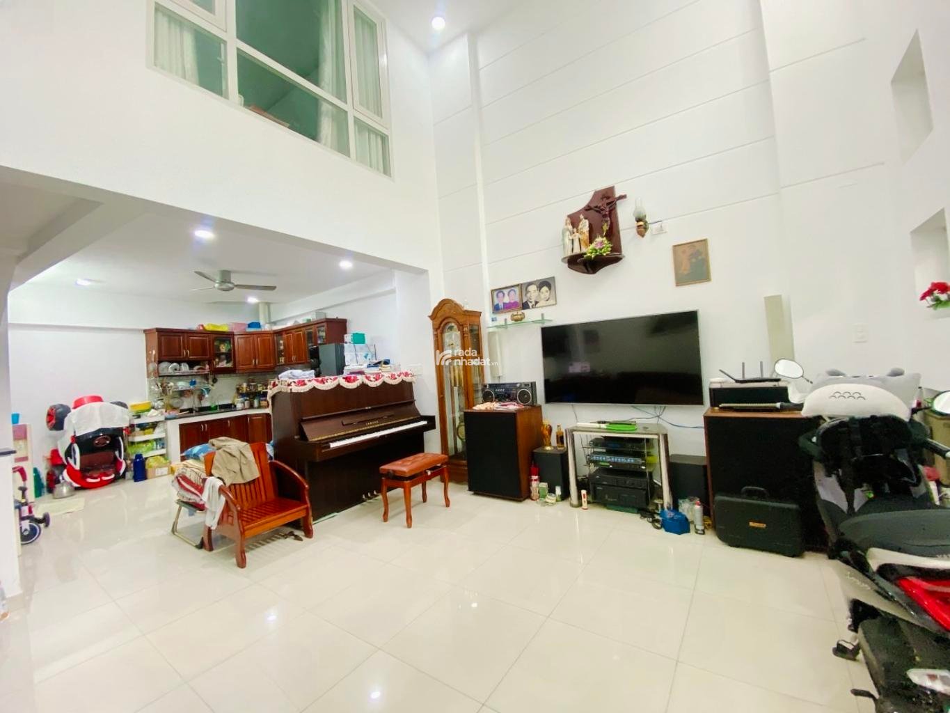 BÁN NHÀ GẦN CHỢ PHẠM VĂN HAI - BÙI THỊ XUÂN - TÂN BÌNH - KHU VỰC DÂN TRÍ - 60M2 - NGANG ĐẸP 5.2M 