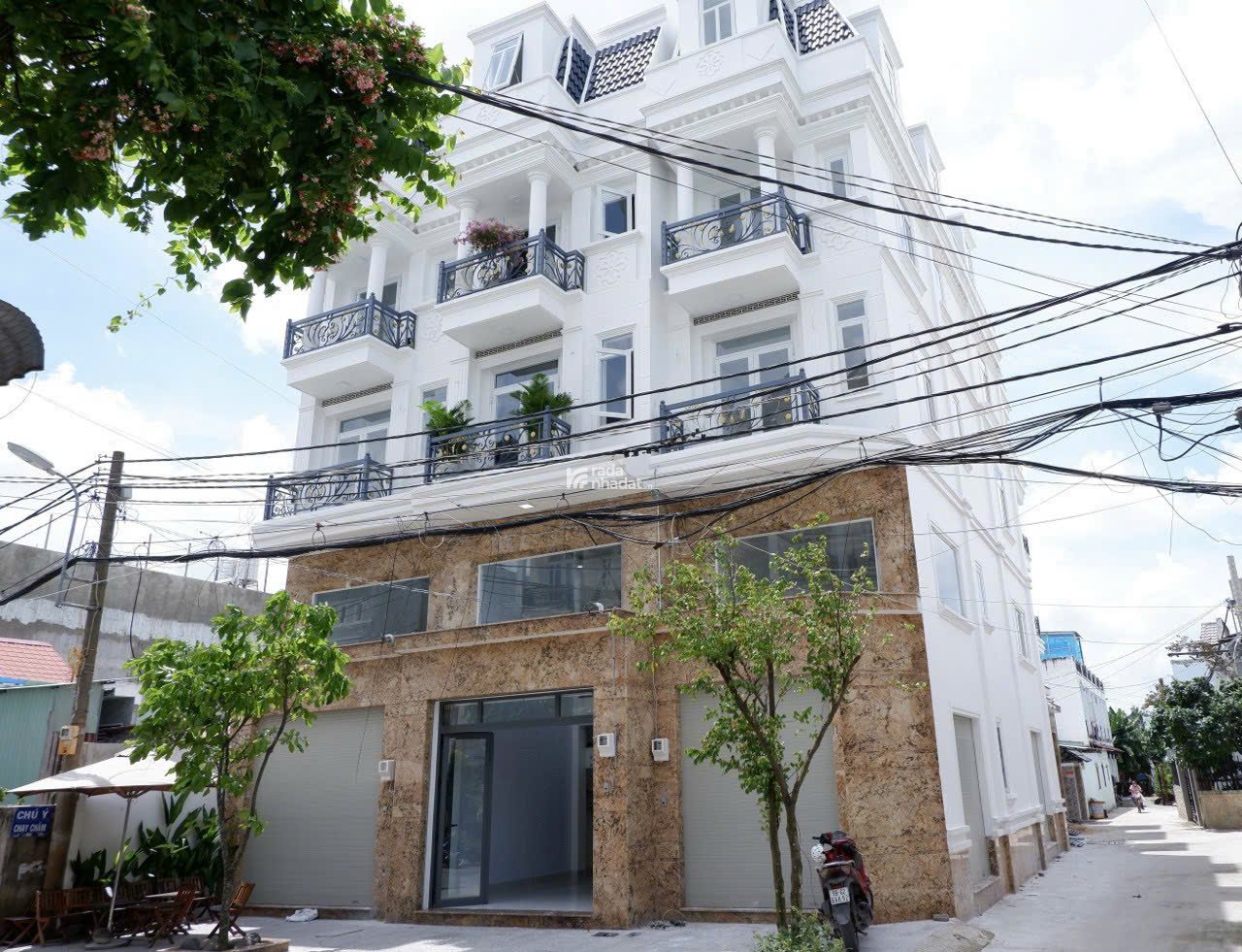 CHO THUÊ NHÀ PHỐ 4 TẦNG FULL NỘI THẤT - MẶT TIỀN TL44, THẠNH LỘC, Q12 