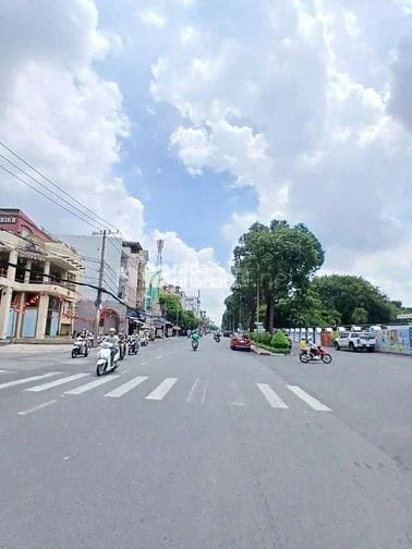 BÁN NHÀ MẶT TIỀN BÌNH PHÚ Q6 (4X20) ĐỐI DIỆN CÔNG VIÊN. GIÁ 24,5 TỶ 