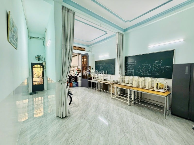 Bán nhà mặt tiền Lý Thánh Tông-ngang 5m-nhà mới-sổ vuông-chỉ 9 tỷ