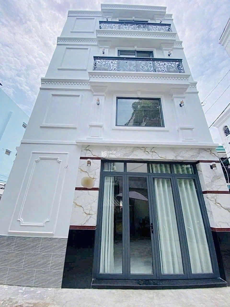 NHÀ MỚI XÂY VÀO Ở LIỀN (4X10M) - 3 LẦU - NGUYỄN VĂN ĐẬU GẦN CHỢ CÂY QUÉO 