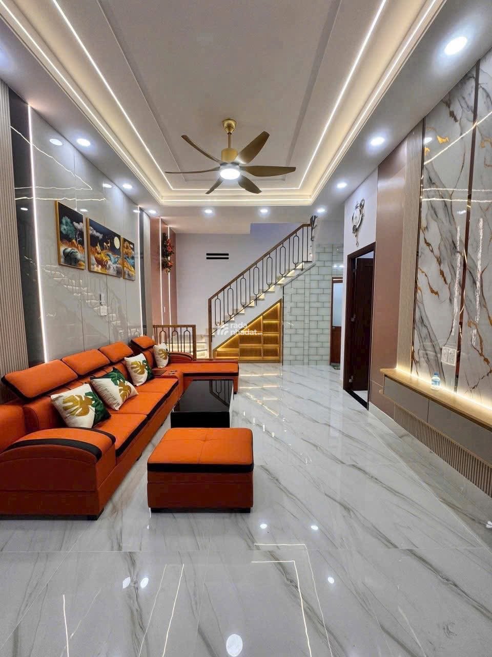 CẦN TIỀN GẤP BÁN NHÀ ĐƯỜNG TRẦN KHẮC CHÂN PHƯỜNG TÂN ĐỊNH QUẬN 1 HXH 50m2