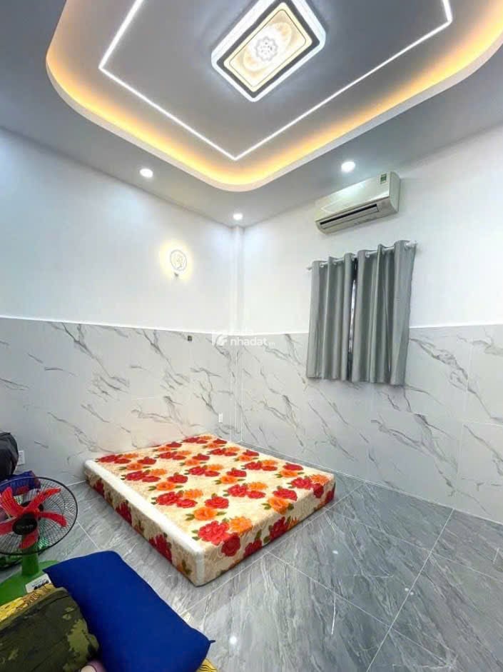 Nhà hẻm Ô tô đỗ cửa QUẬN 10 - Lê Hồng Phong -4 x 11 m -10.65 tỷ