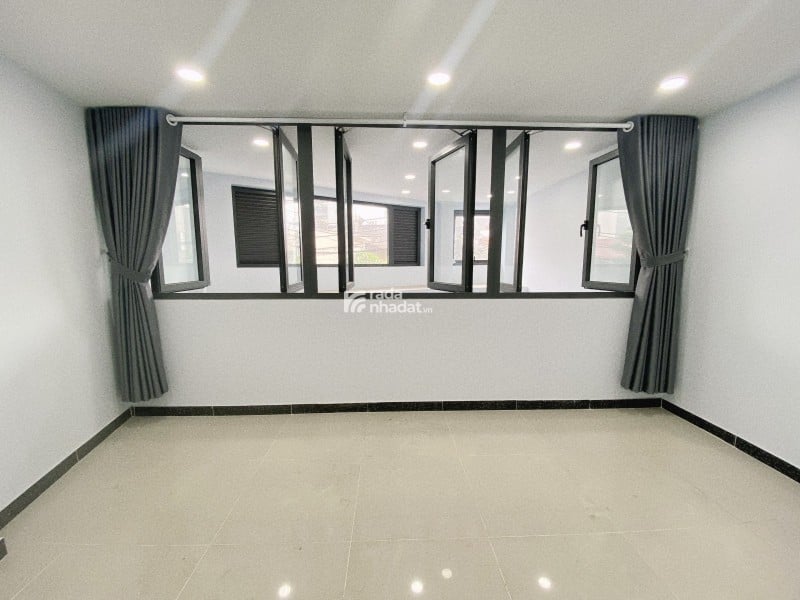 SIÊU PHẨM MẶT TIỀN KINH DOANH, 6 TẦNG MỚI 100%, ĐƯỜNG 9M ÔTÔ 16 CHỖ QUAY ĐẦU, GIÁ 9.99 TỶ
