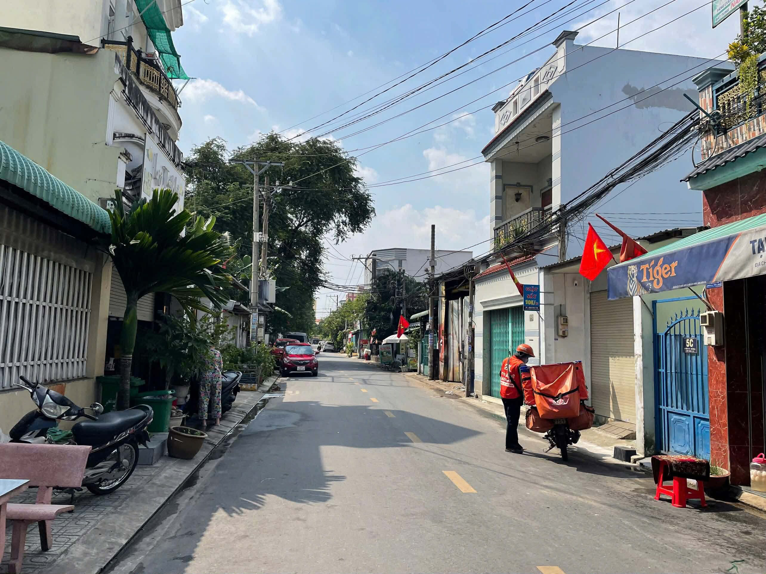 BÁN NHÀ GÓC 2 MẶT TIỀN, VI BẰNG 3.5 X 12, ĐƯỜNG HIỆP THÀNH 26, XE TẢI THÔNG, KINH DOANH