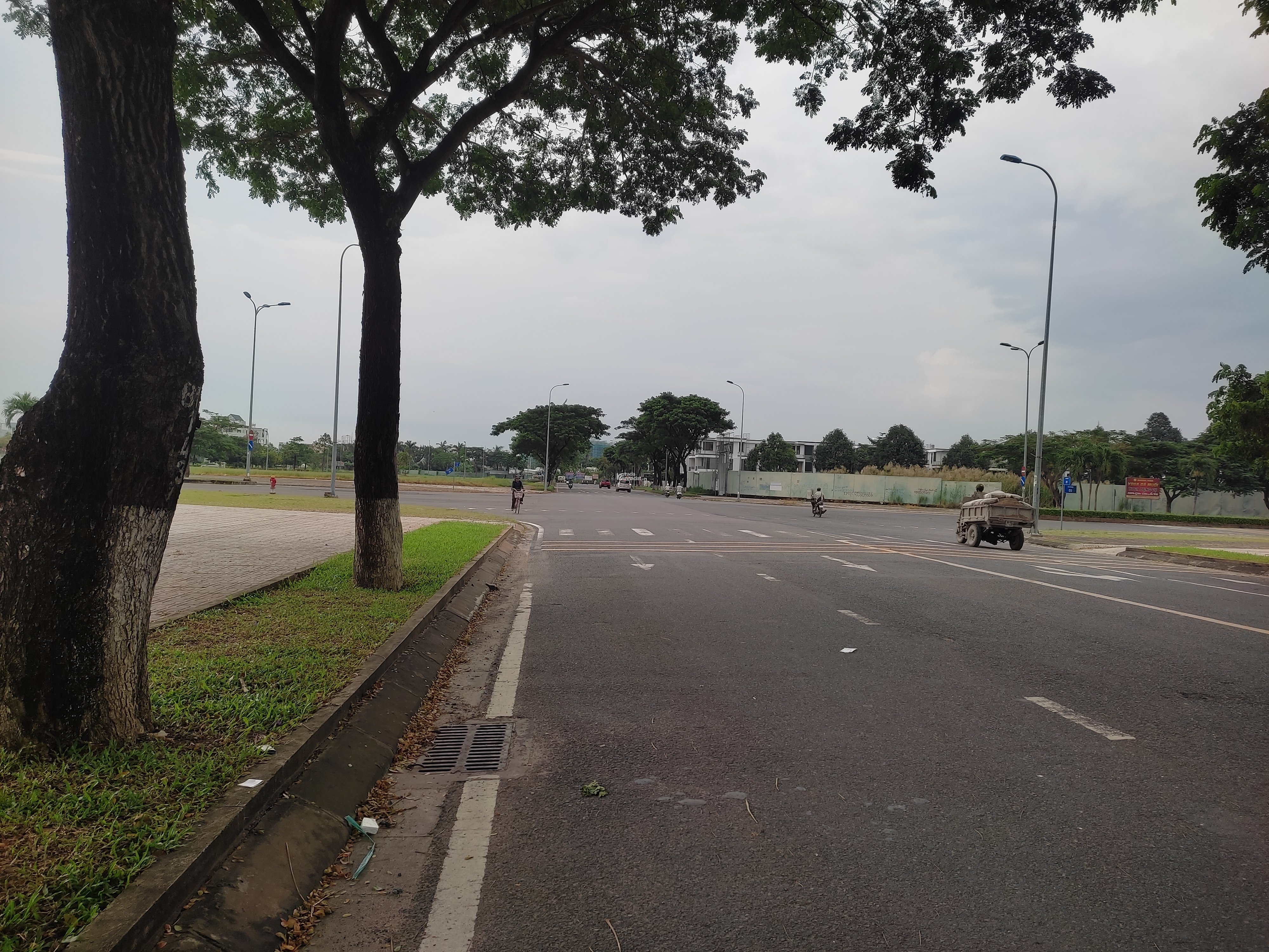 2.97 tỷ - Ngộp bank - 59.8m2 phân lô - Đường nhựa 8m - Khu dân cư - Trung tâm Q9 - Đông Tăng Long