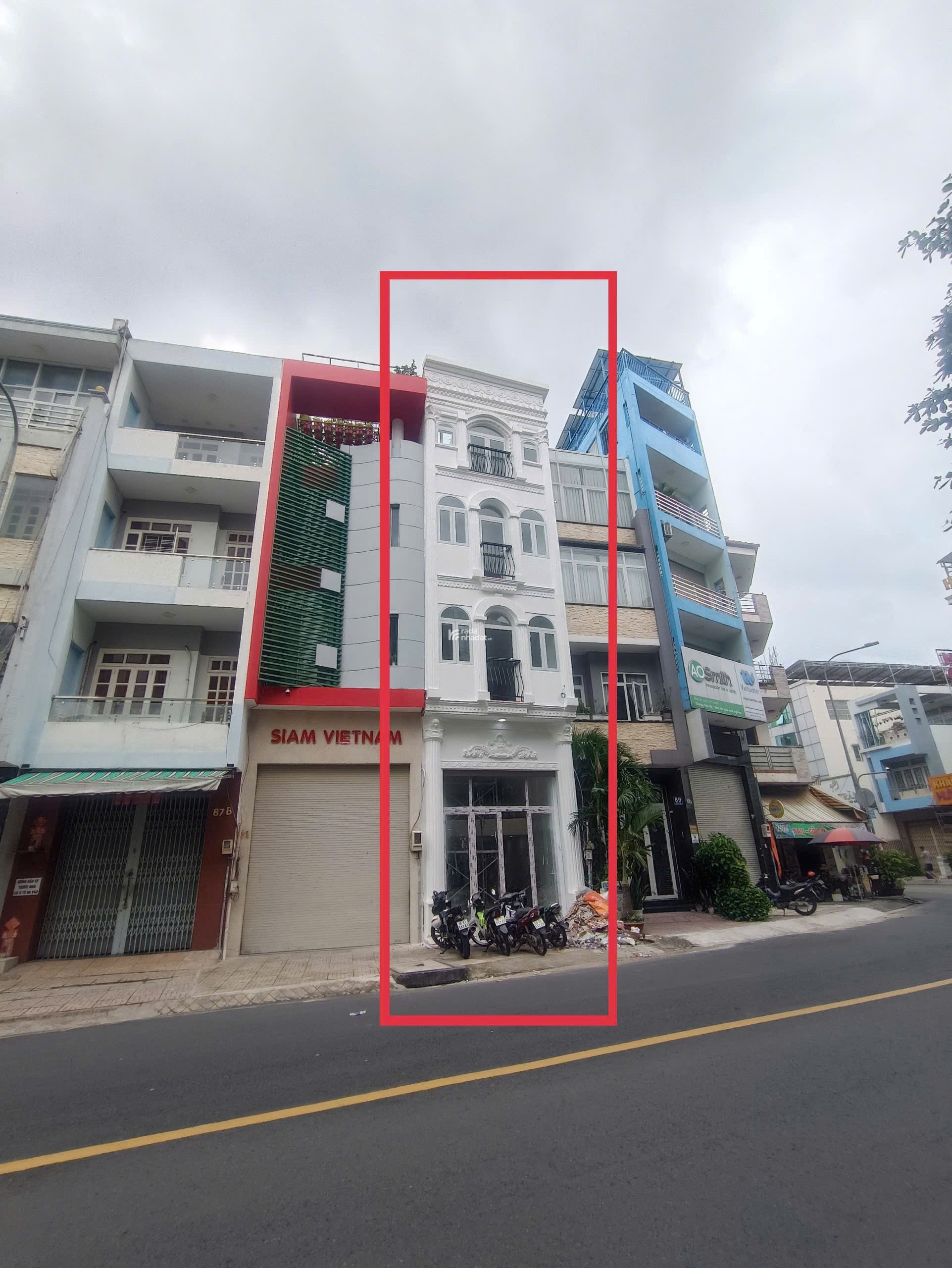 BÁN NHÀ ĐẸP MẶT TIỀN TRẦN HƯNG ĐẠO Q. TÂN PHÚ