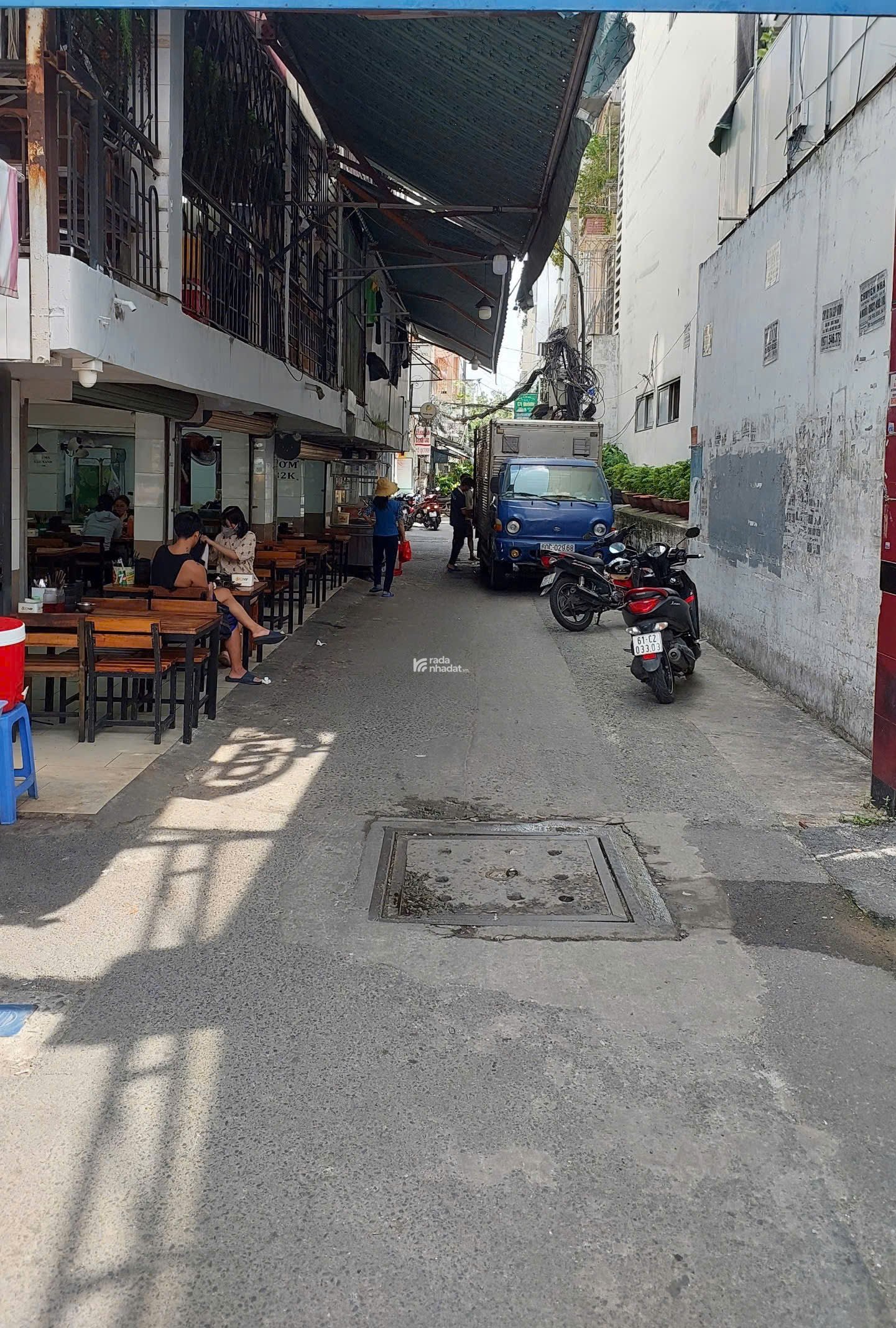 BÁN NHÀ GÓC HẺM 6M  KHU DỊCH VỤ ĂN UỐNG ĐỒNG NAI QUẬN 10 - GIÁ MỀM 12.8 TỶ TL 