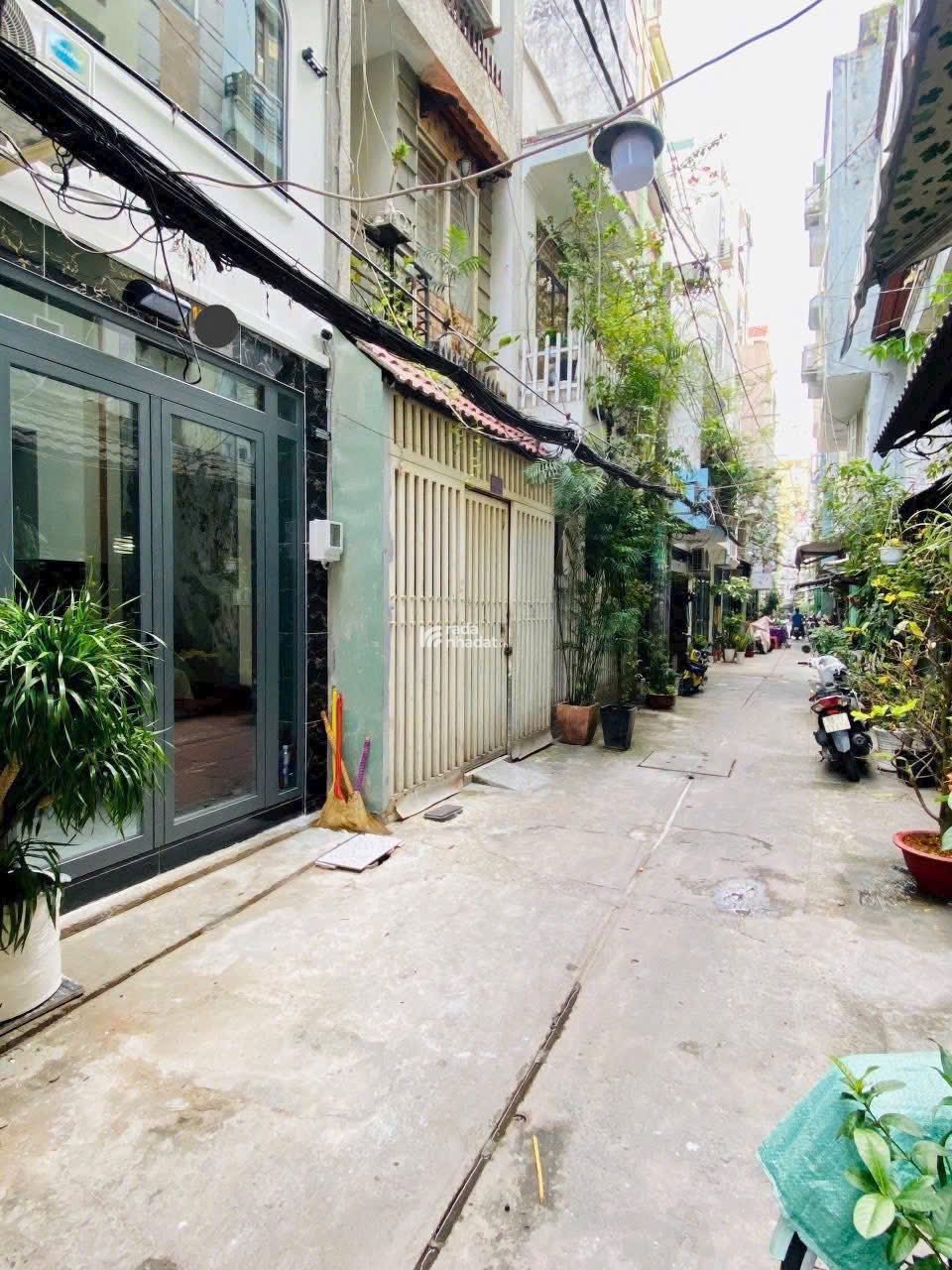 Bán nhà Nguyễn Thiện Thuật, Phường 2, Quận 3, Diện tích 55m2, Giá 3 tỷ 865, Sổ hổng riêng