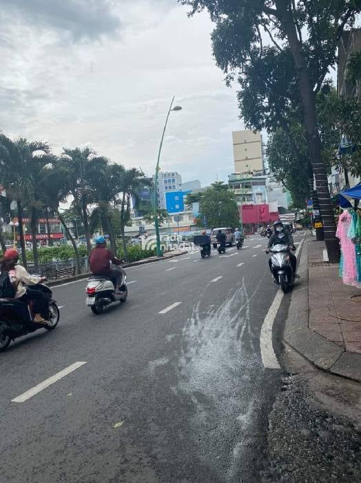 BÁN NHÀ NGUYỄN BẶC 5 TẦNG 103.8M2 11 PHÒNG CHO THUÊ THU NHẬP 55 TRIỆU/THÁNG GIÁ 12.9 TỶ
