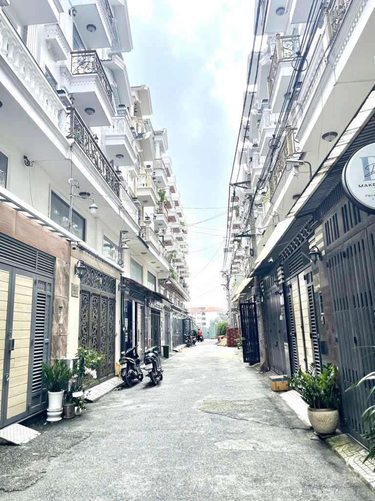 Nhà mới 5 tầng  Ngay ĐH Công Nghiệp Nguyễn Văn Dung P6 Gò Vấp  Hẻm 6m 56m2 Giá 9.45 Tỷ 