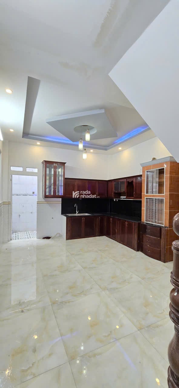 Nhà Mới,Đường Chiến Lược,Bình Trị Đông (62m2 _ 4.3 x 15 x 3 Tầng) 6.5 TỶ TL