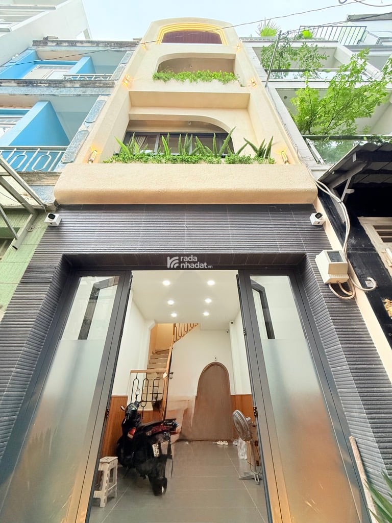 NGAY BỜ KÈ HOÀNG SA - HẺM THÔNG PHAN ĐÌNH PHÙNG - GIÁP QUẬN 1 - TOÀ CHDV -  DÒNG TIỀN 50 TRIỆU/TH