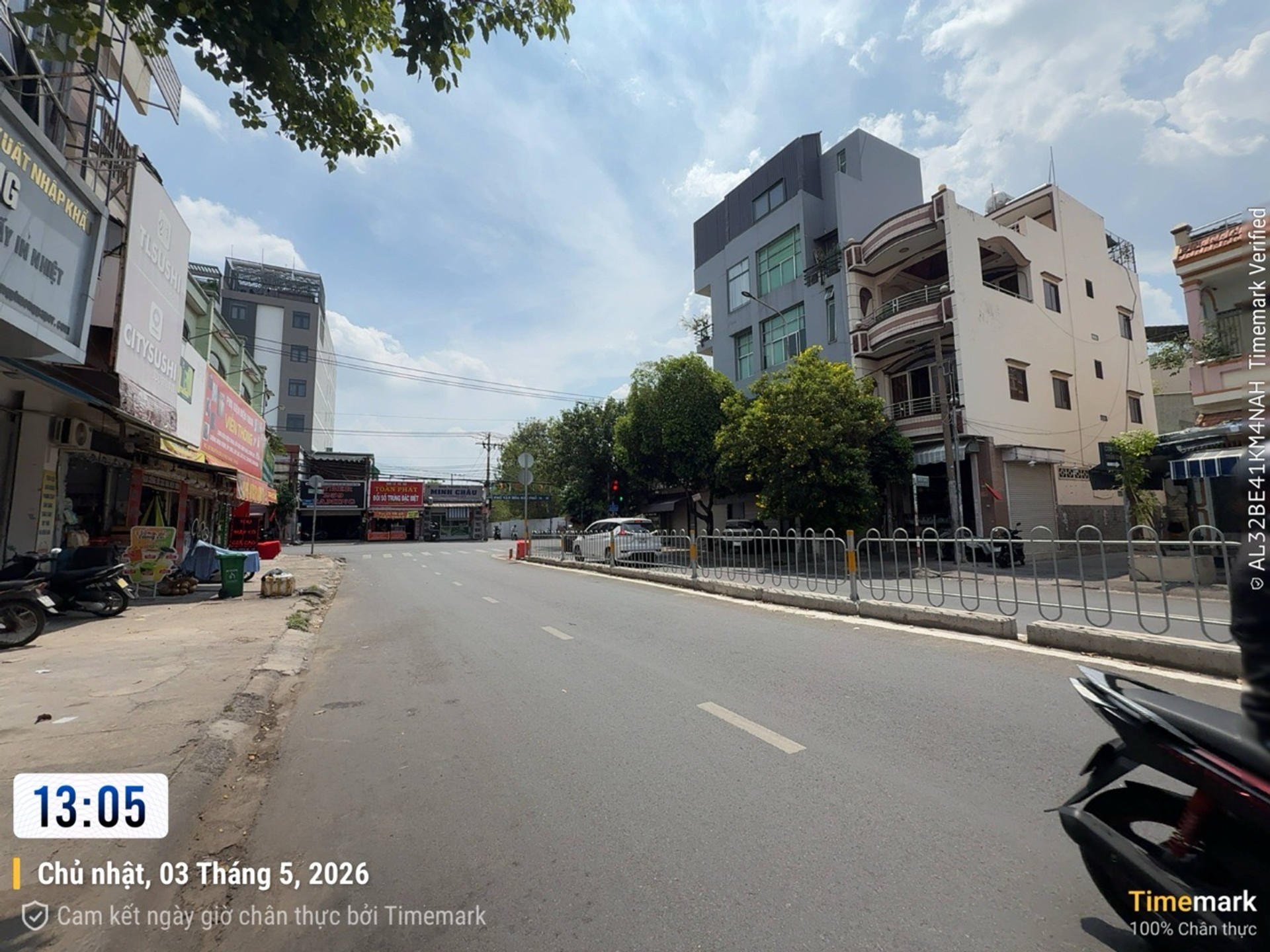 MTKD Nguyễn Sơn, 112m2, ngang 6m, 3 tầng, Kinh doanh cực tốt, Chỉ 28 tỷ TL