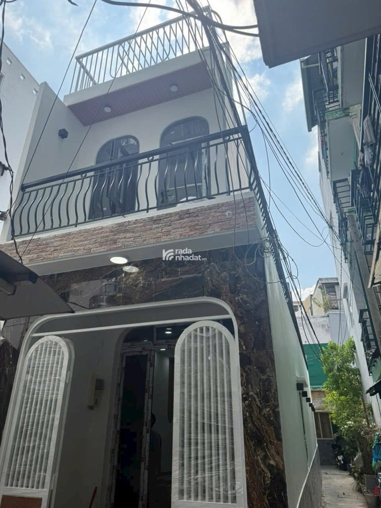 HẺM XE HƠI SÁT NHÀ NGUYỄN ĐÌNH CHIỂU, PHÚ NHUẬN, 3 TẦNG VỪA CẢI TẠO. GIẢM 200TR CHỈ CÒN 6.3T TL 