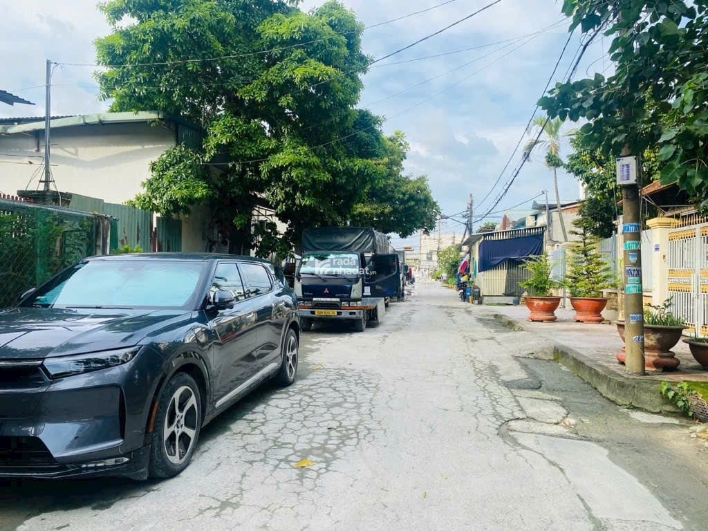 MẶT TIỀN TÂN XUÂN NHÀ NGANG GẦN 9M XE HƠI TRÁNH  178M2 THỔ ĐỦ  SÁT VÁCH QUẬN 12 