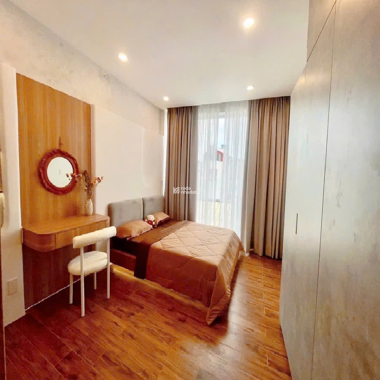 Nhà mới Hẻm Ô Tô Trường Sa - Quận Phú Nhuận - 3.9 x 6.6 m - 5 Tầng - 7.85 tỷ