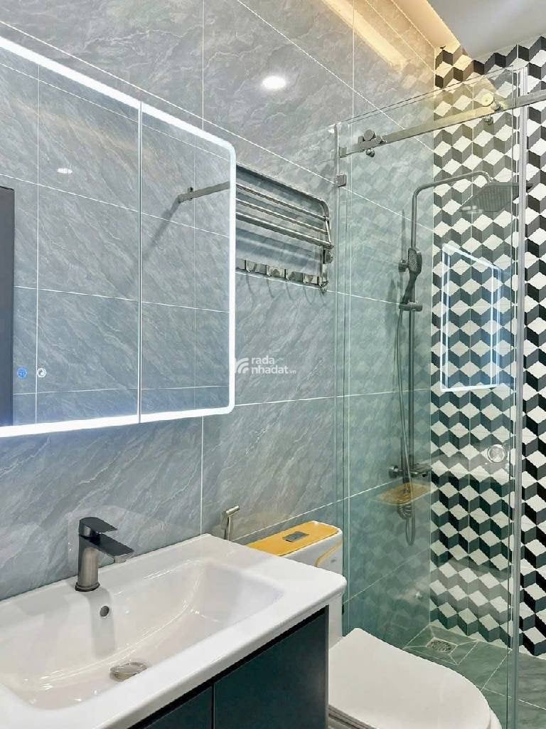 Mã Lò, Sát Bệnh Viện Bình Tân, 50m2 (4x13m) 5 Tầng, Hẻm Nhựa 6m Ôtô Ngủ Nhà, Khu KD Mua Bán Sầm Uất