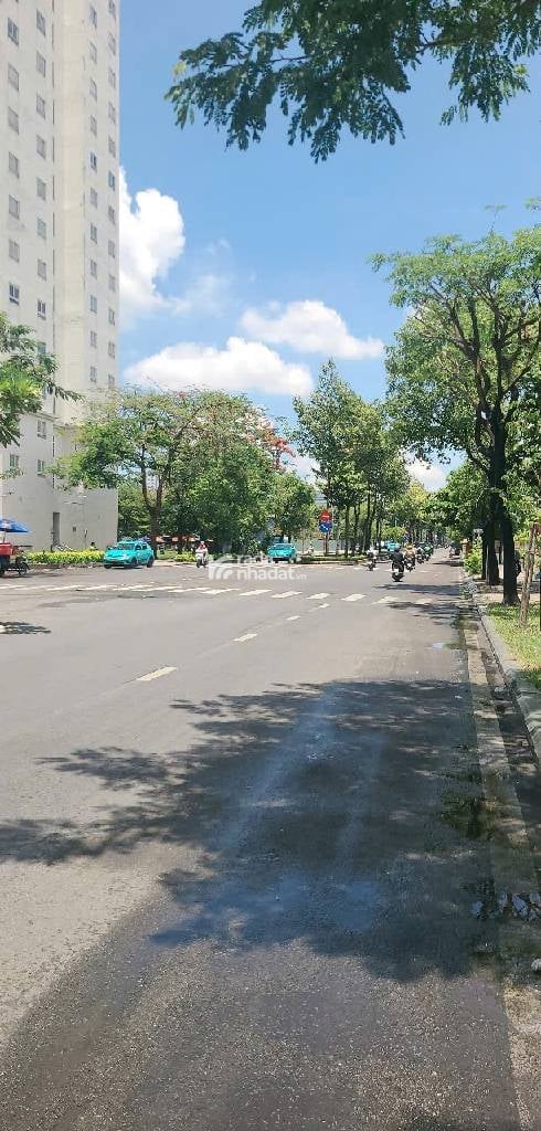 SÁT MT CHU VĂN AN, BÌNH THẠNH, 668M2 CŨ TIỆN XÂY MỚI. GIẢM 350TR CHỈ 40.5T TL 