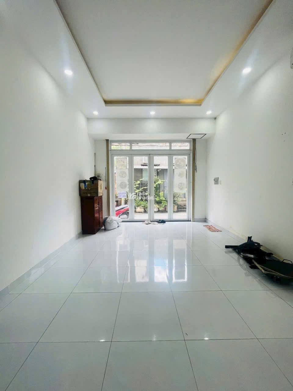 CHO THUÊ NHÀ HẺM XE TẢI GẦN VẠN PHÚC, KDC LỘC VỪNG, 1 TRỆT 2 LẦU, 4PN, 15TR.