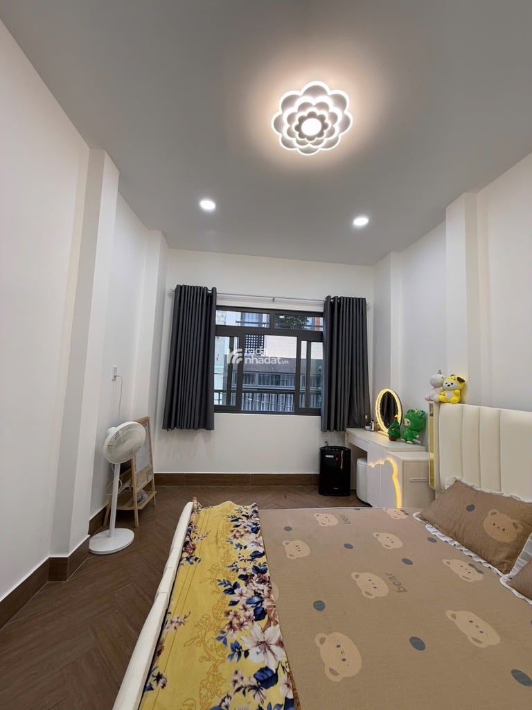 SIÊU PHẨM HÀNG HIẾM - VỊ TRÍ VIP KHU BÀU CÁT - TÂN BÌNH - HẺM XE TẢI THÔNG  - 3 TẦNG - 3 PN NỞ HẬU 