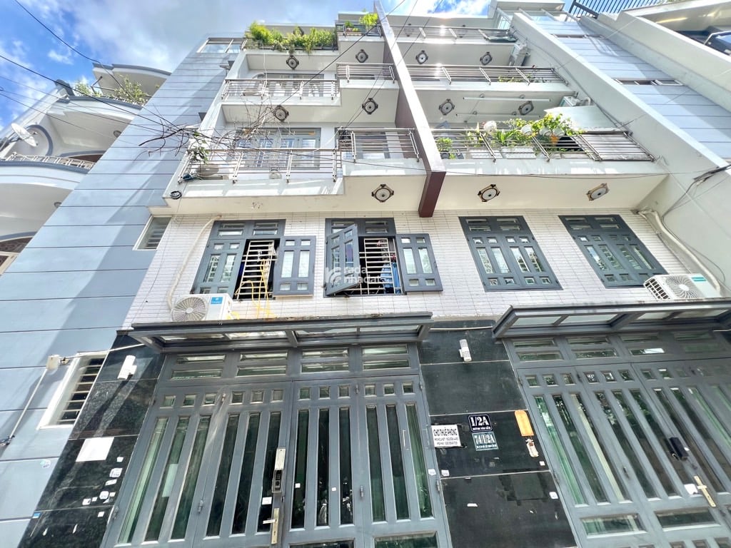 NGAY AEON MALL, HXH HUỲNH VĂN GẤM, TÂN PHÚ, 111M2 NGANG RỘNG HIẾM CÓ. GIẢM 550TR CHỈ 11T TL TỐT