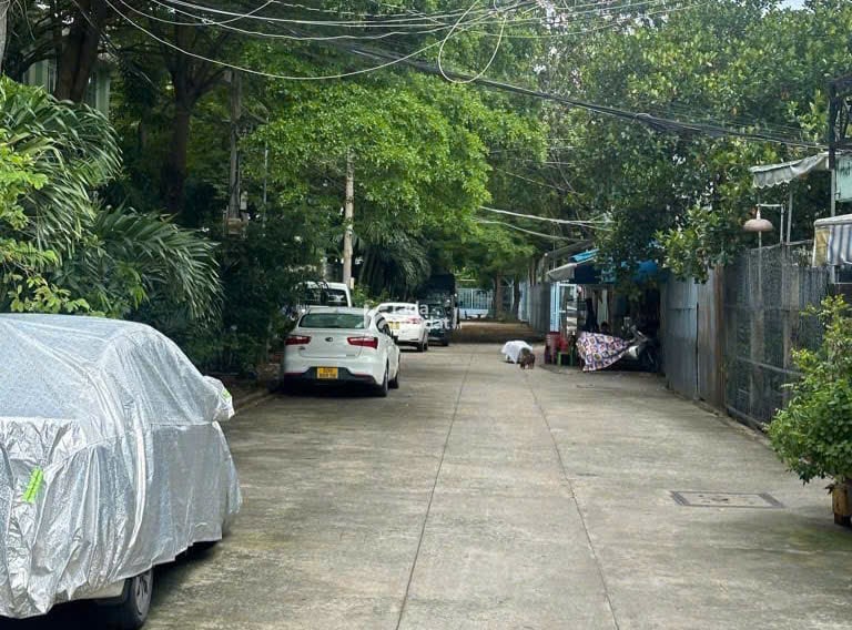 Cơ hội sở hữu căn nhà rộng rãi, xây kiên cố ,vị trí trung tâm Quận 8!