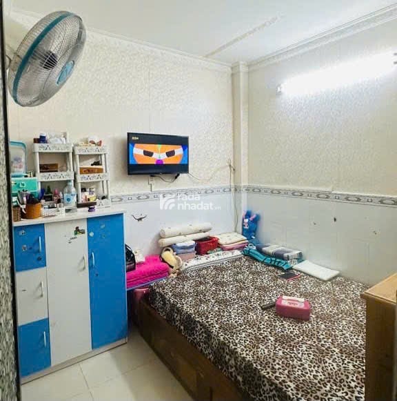 Cơ hội sở hữu căn nhà rộng rãi, xây kiên cố ,vị trí trung tâm Quận 8!