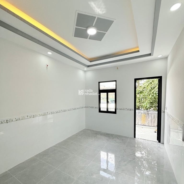 HXH 4m gần MT Âu Cơ, 4PN DT 46M2, lô góc, nhà mới dọn vào ở ngay