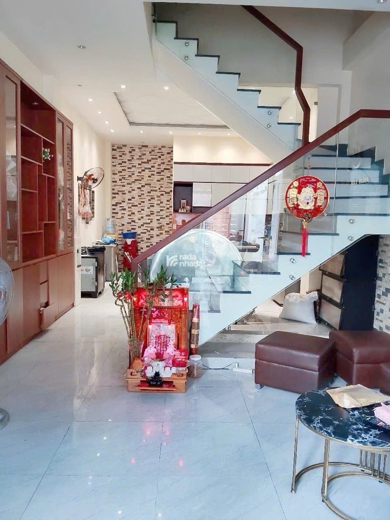 bán nhà đườn số 5 bình hưng hoà 