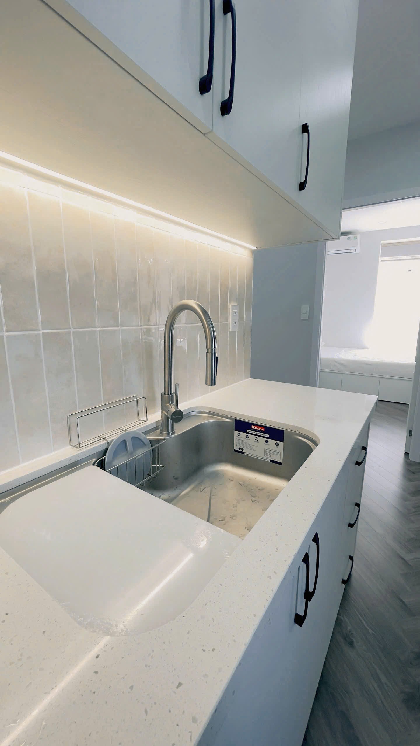 Bán nhanh căn góc Sky garden 3, Phú Mỹ Hưng, Q7, 72m2, 3PN nhà mới, giá chỉ 6,8 tỷ 