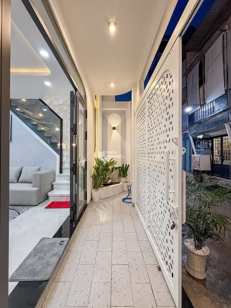 SÁT HẺM XE HƠI PHAN VĂN TRỊ, BÌNH THẠNH, 5.1M BỀ NGANG MỚI. GIẢM 350TR CHỈ CÒN 6.27T TL 