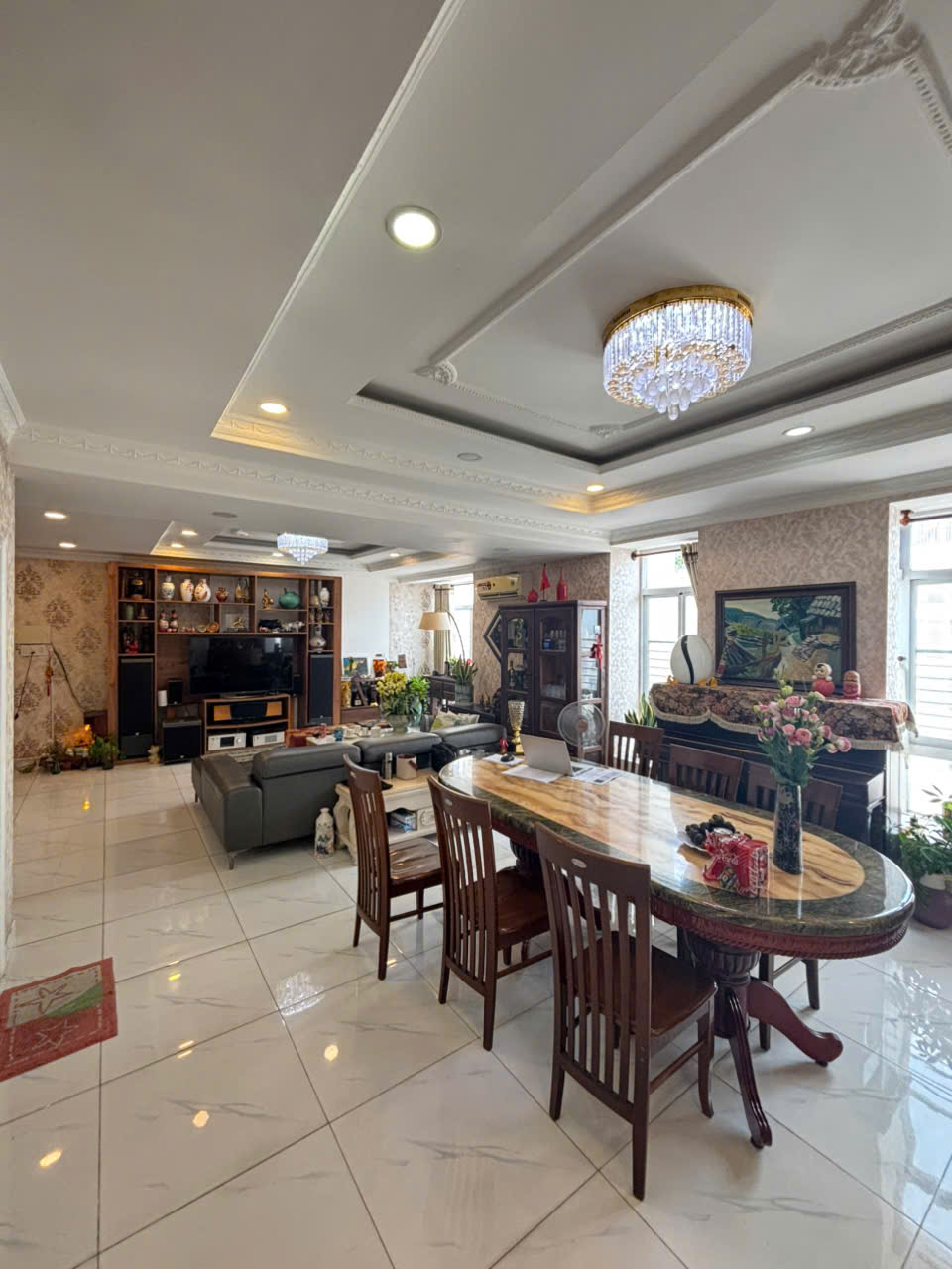 BÁN CĂN HỘ SKY GARDEN 3, PHÚ MỸ HƯNG QUẬN 7 ( 2 TẦNG SÂN THƯỢNG)