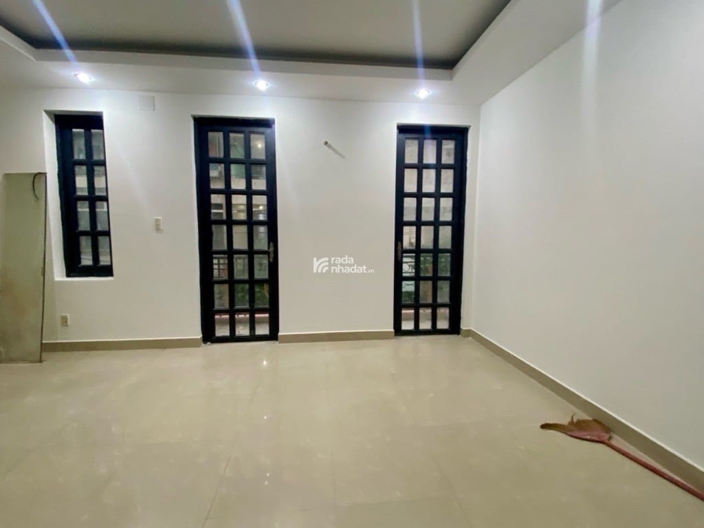 BIỆT THỰ - GÓC 2 MẶT TIỀN ĐƯỜNG 12M CÓ LỀ - TRUNG TÂM QUẬN TÂN PHÚ - GIÁP TÂN BÌNH - 4 TẦNG BTCT - 