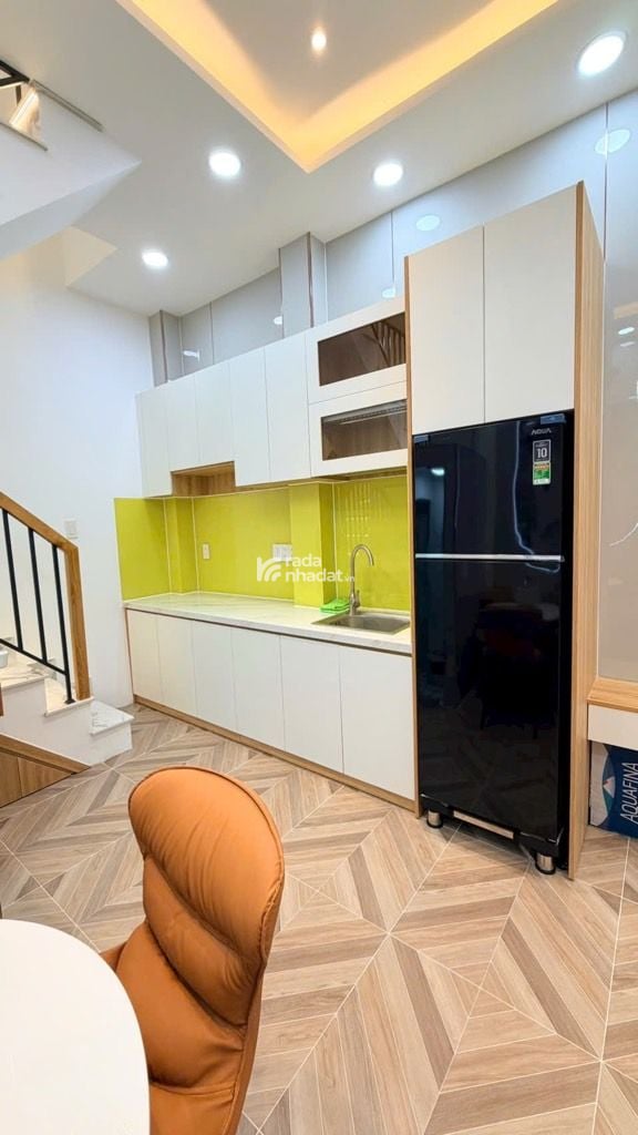 TÂN BÌNH 2” - GẦN GA T3 TSN, GA METRO TÀU ĐIỆN NGẦM - 4 TẦNG MỚI - 3 PHÒNG  SÂN THƯỢNG CHILL