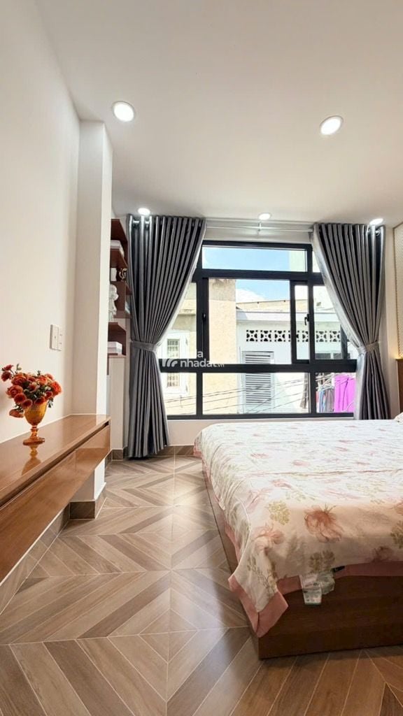 TÂN BÌNH 2” - GẦN GA T3 TSN, GA METRO TÀU ĐIỆN NGẦM - 4 TẦNG MỚI - 3 PHÒNG  SÂN THƯỢNG CHILL