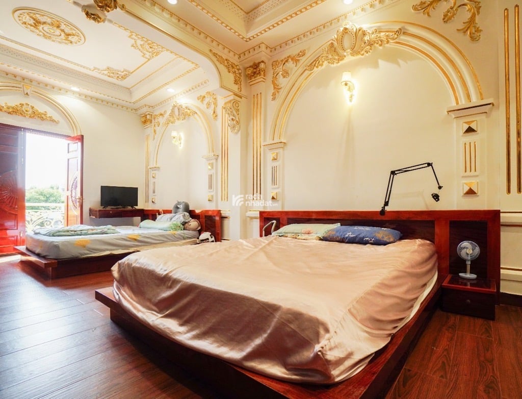BÁN NHÀ BIỆT THỰ BẾN PHÚ LÂM P.9 Q.6 132M2 NỞ HẬU 2 TẦNG DÁT VÀNG VIEW SÔNG 15.9 TỶ