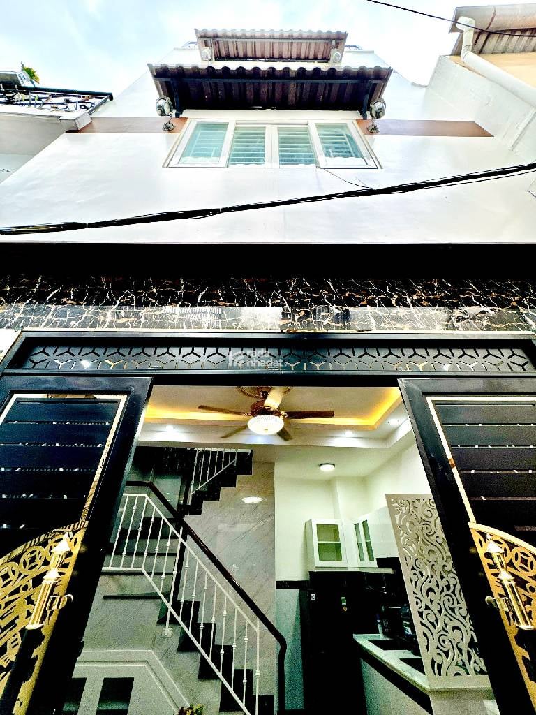 TRUNG TÂM TP. SÁT HẺM XE HƠI DUY TÂN, PHÚ NHUẬN, 20M2 CÓ KC Ở NGAY. GIẢM 350TR CHỈ CÒN 3.5T TL 