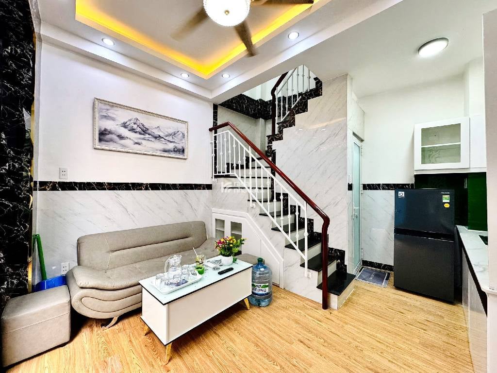 TRUNG TÂM TP. SÁT HẺM XE HƠI DUY TÂN, PHÚ NHUẬN, 20M2 CÓ KC Ở NGAY. GIẢM 350TR CHỈ CÒN 3.5T TL 